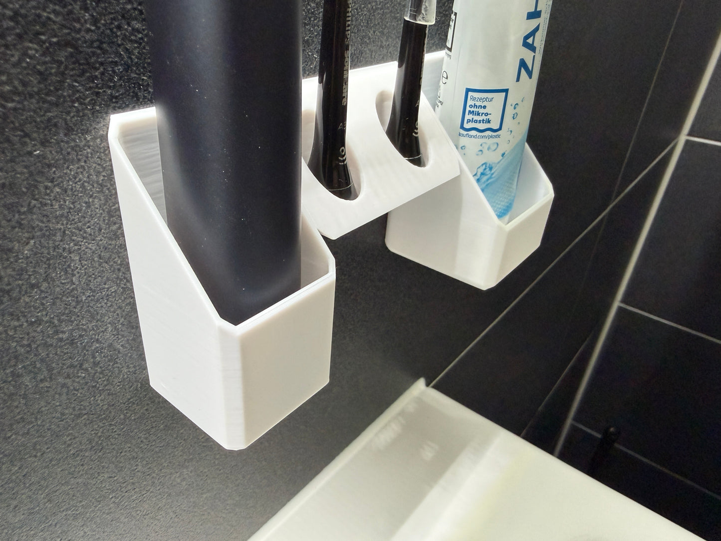 BrushDock Starter-Set – Komplettes Wandhalter-Set inkl. Zahnpasta-Halter (ohne Bohren)